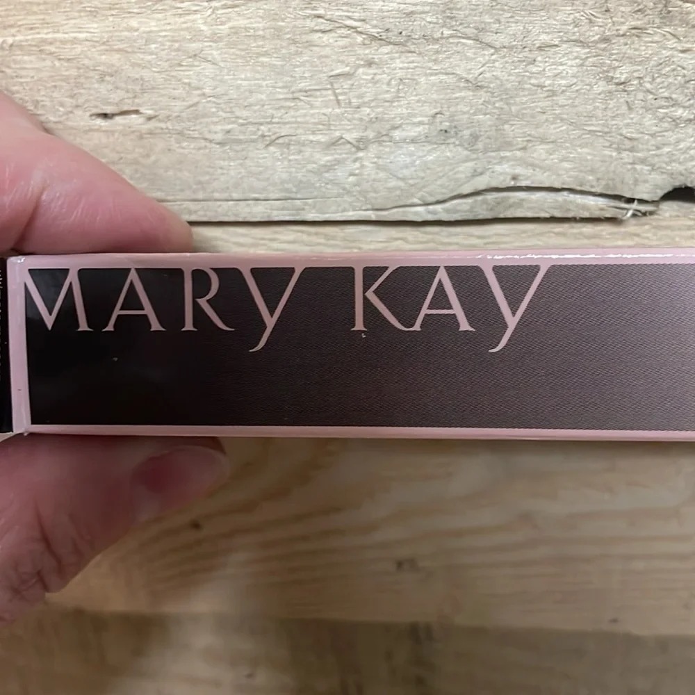 Mary Kay Intense Black Mascara